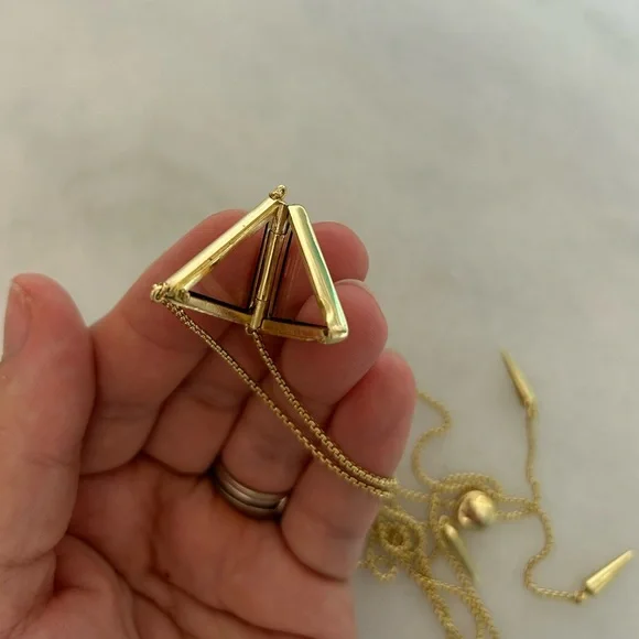 Origami Owl Gold Bolo Lariat Triangle Locket Necklace - Picture 5 of 6